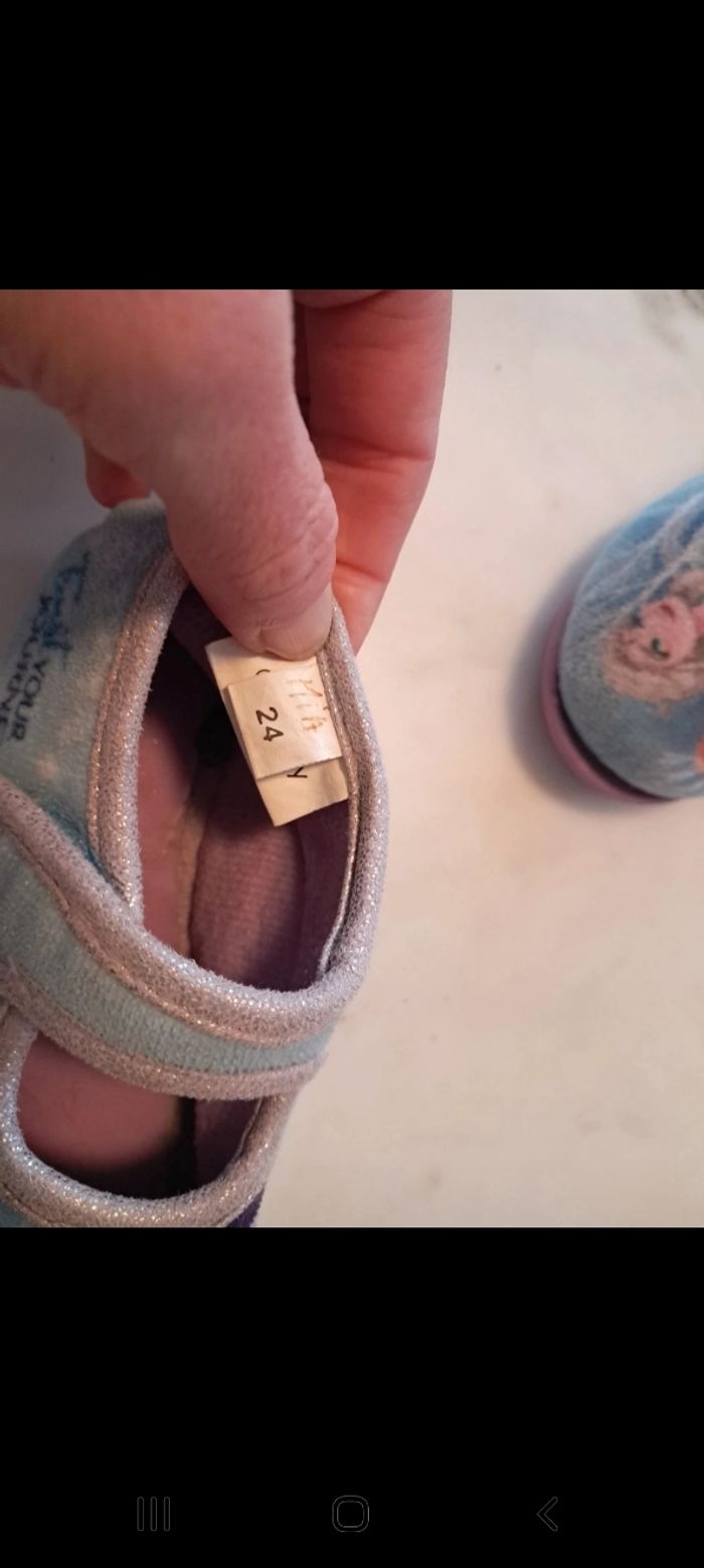 Deux paires de chausson ballerines taille 24 - photo numéro 5
