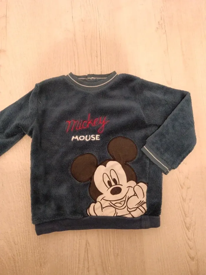 Pull polaire mickey 18 mois