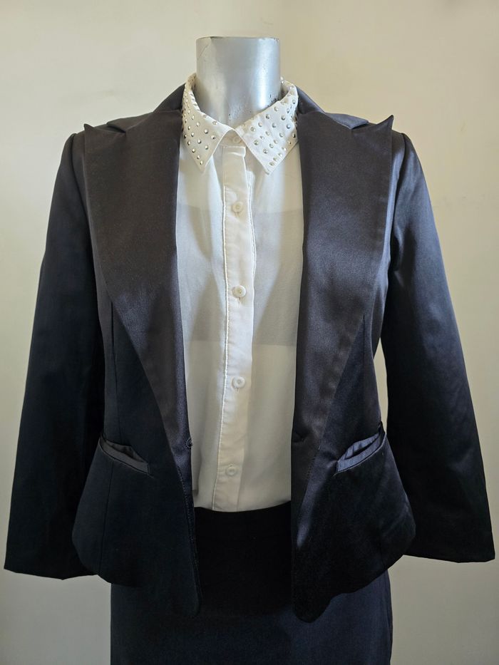 📌 Veste /Blazer Noire Satinée – Fashion Elle - photo numéro 3