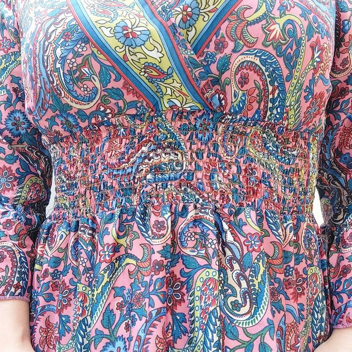 Robe neuve 100% soie tTU - photo numéro 2