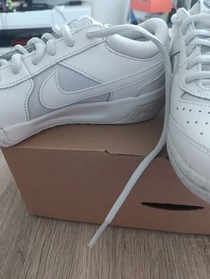 Nike Zoom court lite 3 37,5 - photo numéro 4
