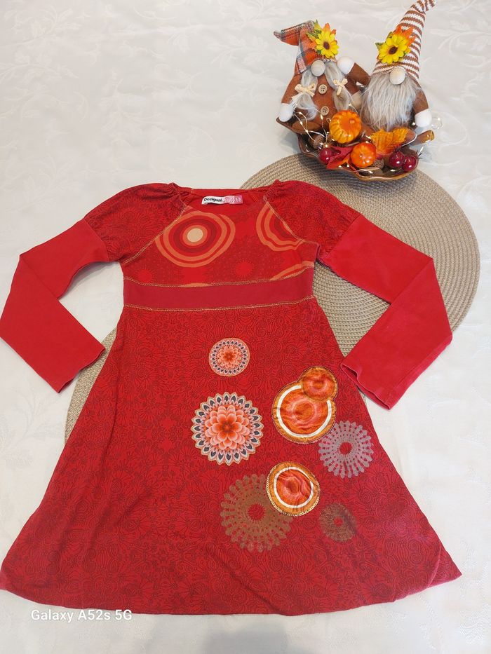 Robe desigual fille taille 7/8 ans - photo numéro 2