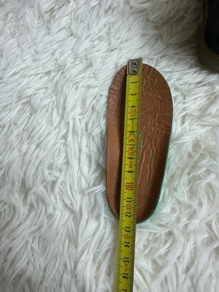 Paire de chaussures bébé Froddo taille 19 - photo numéro 4