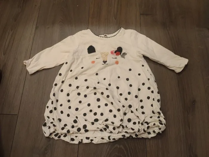 Robe chaude catimini 9 mois très bon état - photo numéro 3