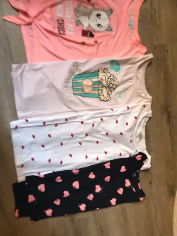 Lots tee-shirts enfants