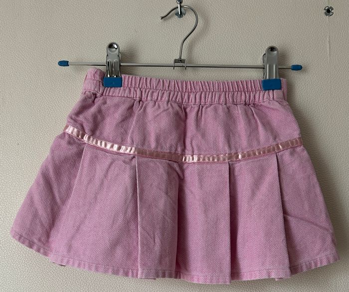 jupe plissée imprimé chevron rose taille 2 ans - photo numéro 3