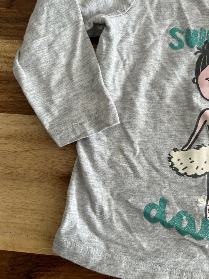 T-shirt manches longues 12 mois - photo numéro 2