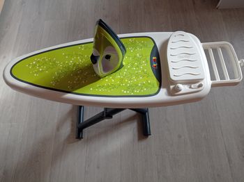 Table à repasser enfant 