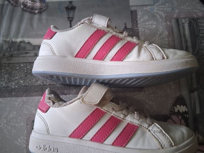 Basket adidas 31 - photo numéro 2