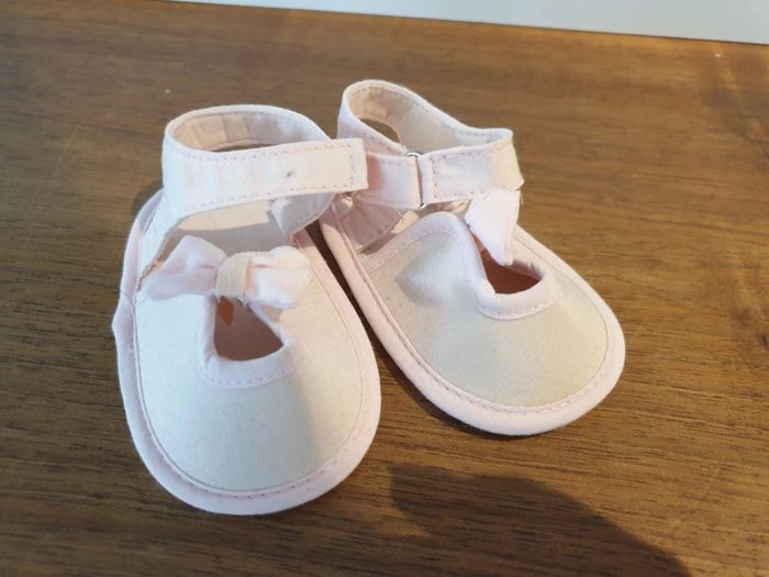 Sandales rose pale - T18 - P'tit bisou