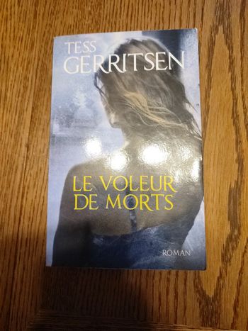 Livre le voleur de morts