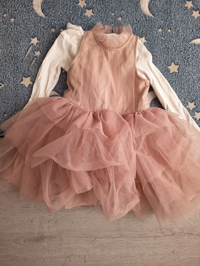 Robe de fête avec bodie - photo numéro 2