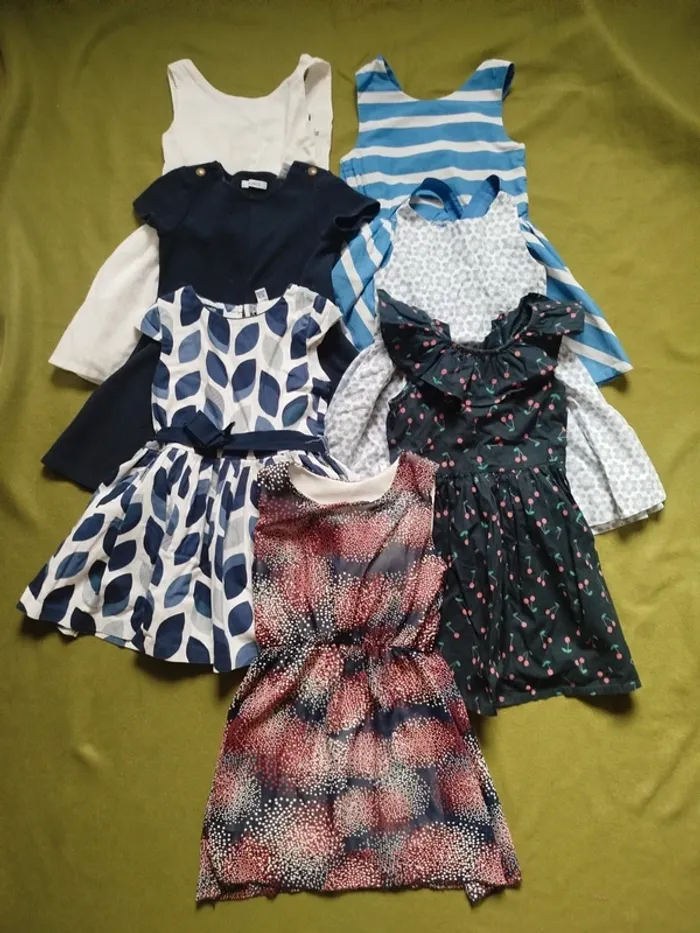 Lot robes 5ans
