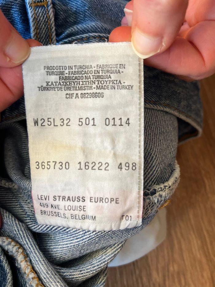 Jean Levi’s femme 501 W25 L32 - photo numéro 6