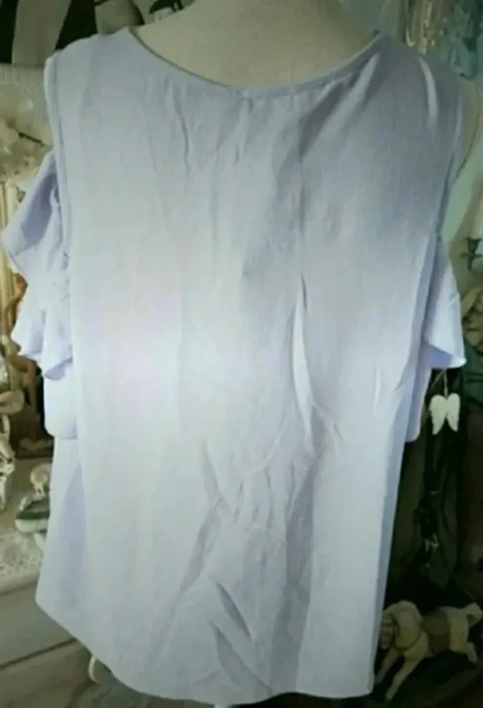 Blouse épaules dénudées Volantée lilas/parme Atmosphère Taille 46 Neuf - photo numéro 4