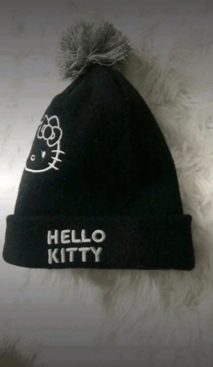 Bonnet Hello Kitty 54 cm - photo numéro 3