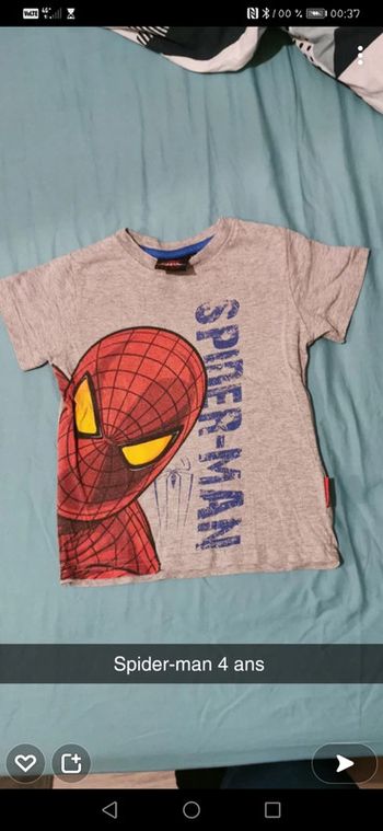 T-shirt spider man