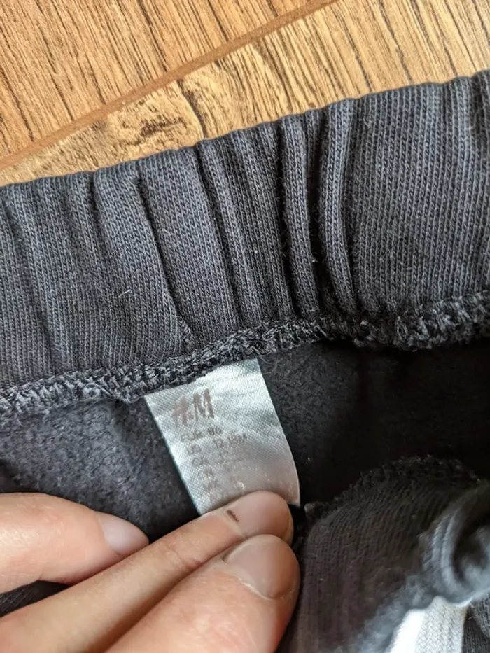 Lot pantalons bébé 12 mois - photo numéro 3