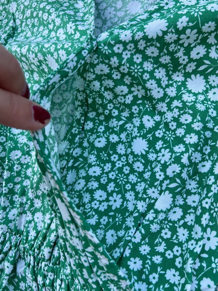Robe verte manches courtes / Taille M - photo numéro 3