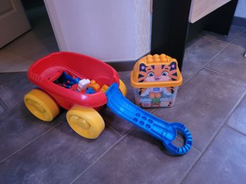 Chariot ramasse mega block