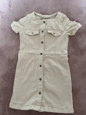 Robe 4