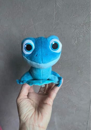 Peluche épaule / shoulder bruni reine des neiges 2