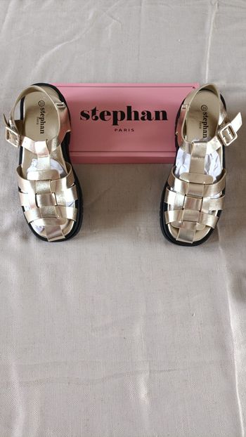 ✨ Sandales Dorées Stephan Paris – Taille 39 – Neuves avec boîte