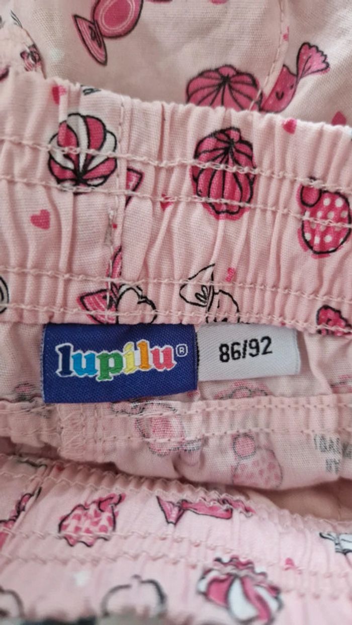 Short. - photo numéro 3