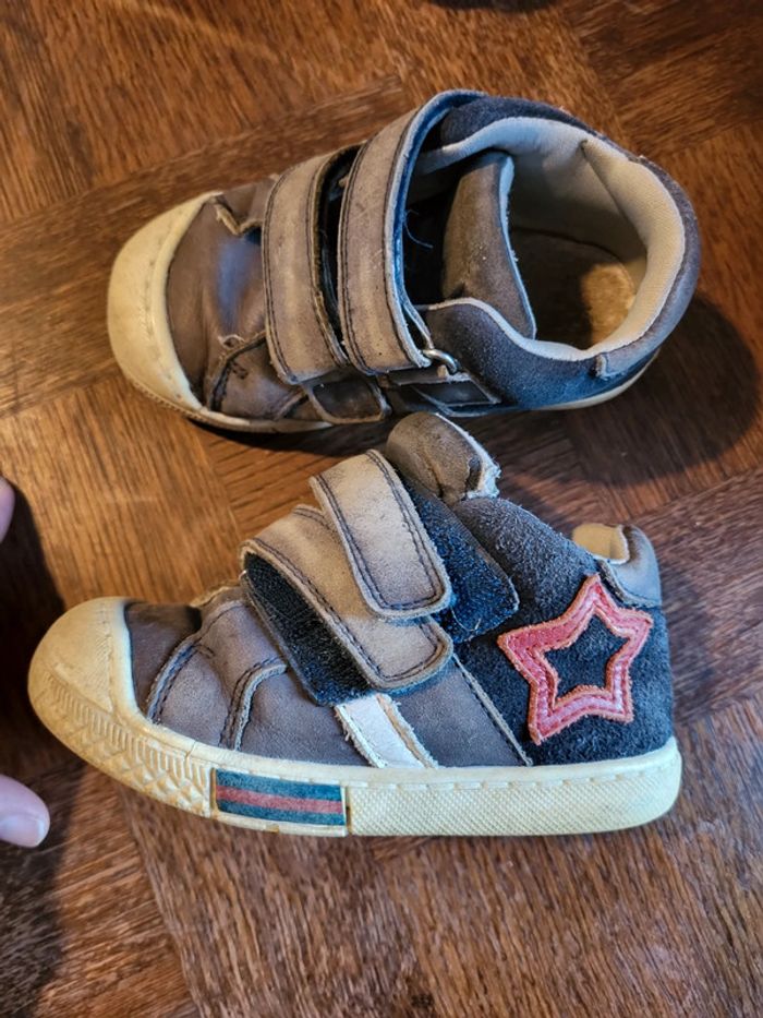 Chaussures taille 23