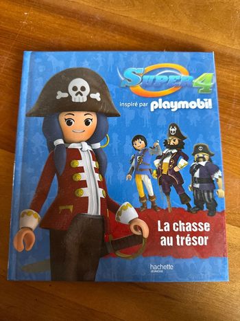 Livre inspiré par Playmobil, Super 4 la chasse au trésor