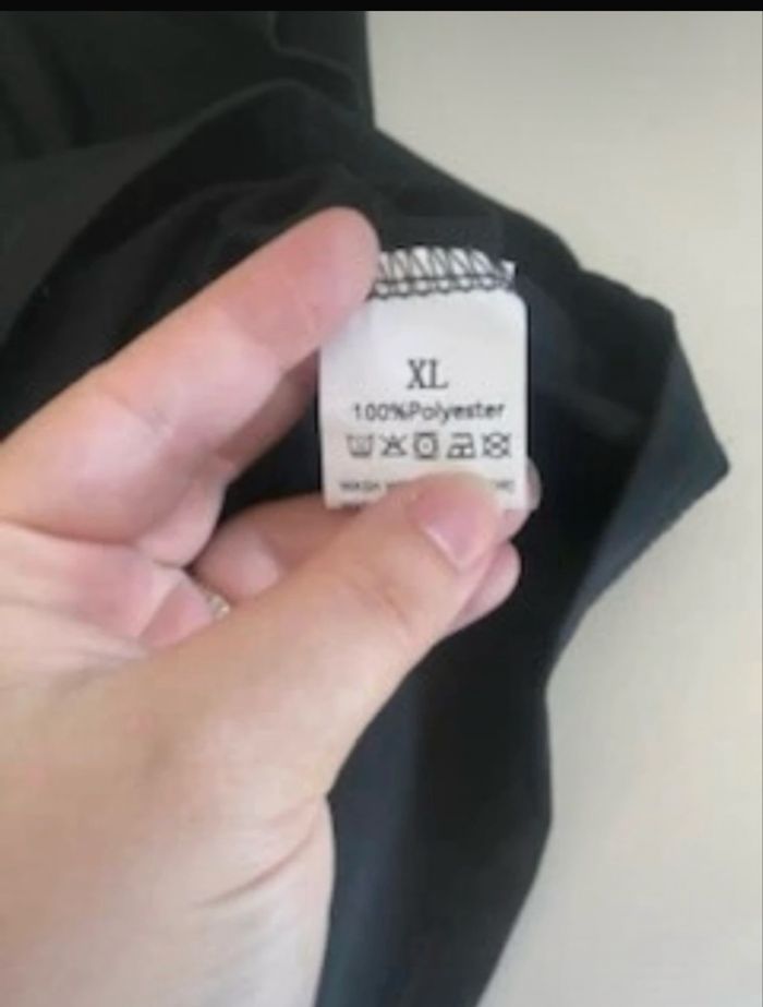 Top épaules dénudées pour femme NEUF taille M couleur noir - photo numéro 6