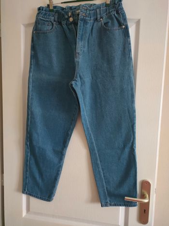 Jeans femme taille 42 en très bon état