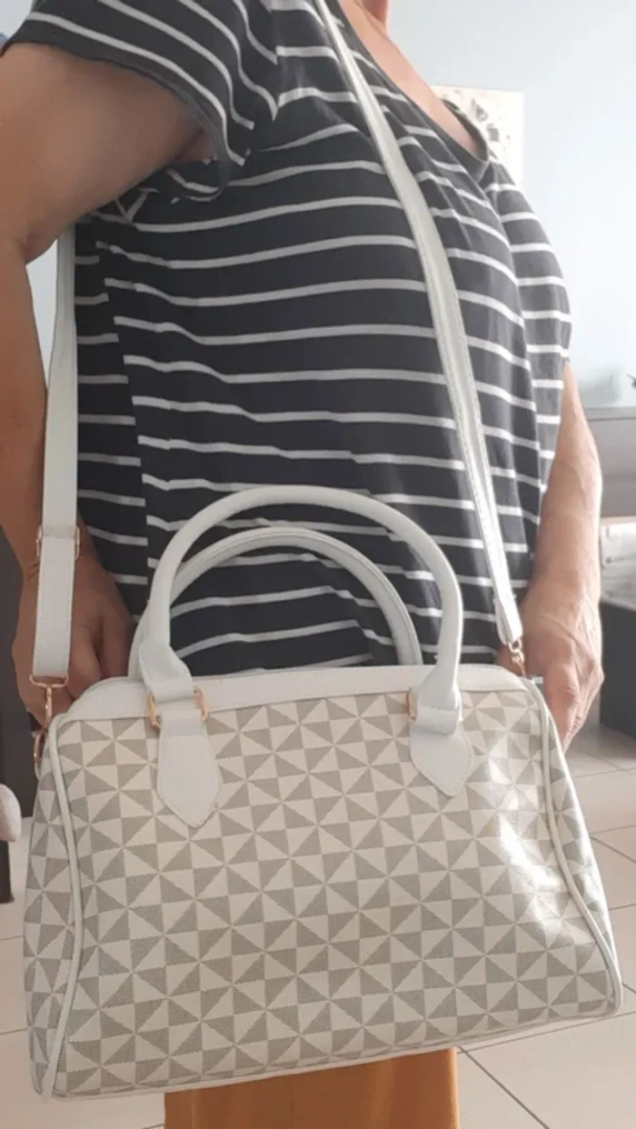Sac à main crème ou marron - photo numéro 8