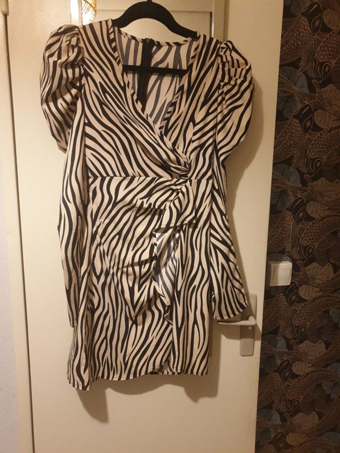 Robe motif zèbre