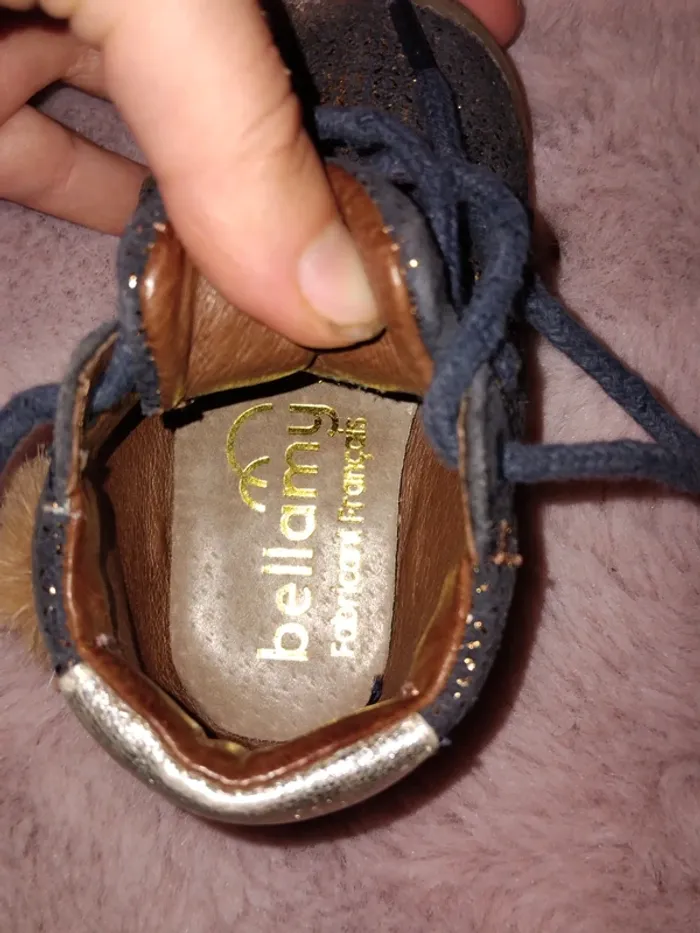 Chaussures taille 19 - photo numéro 4