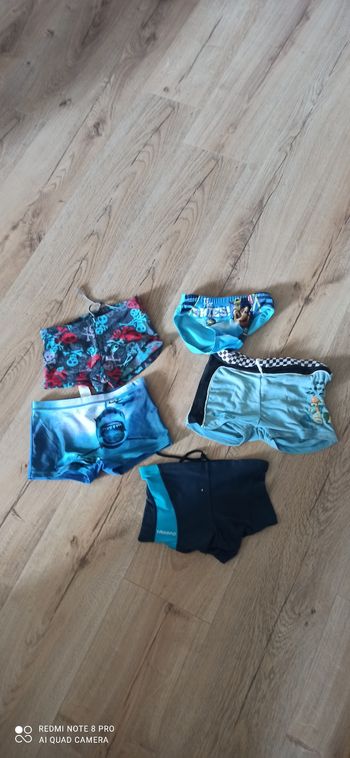 5 maillots de bains 6 ans