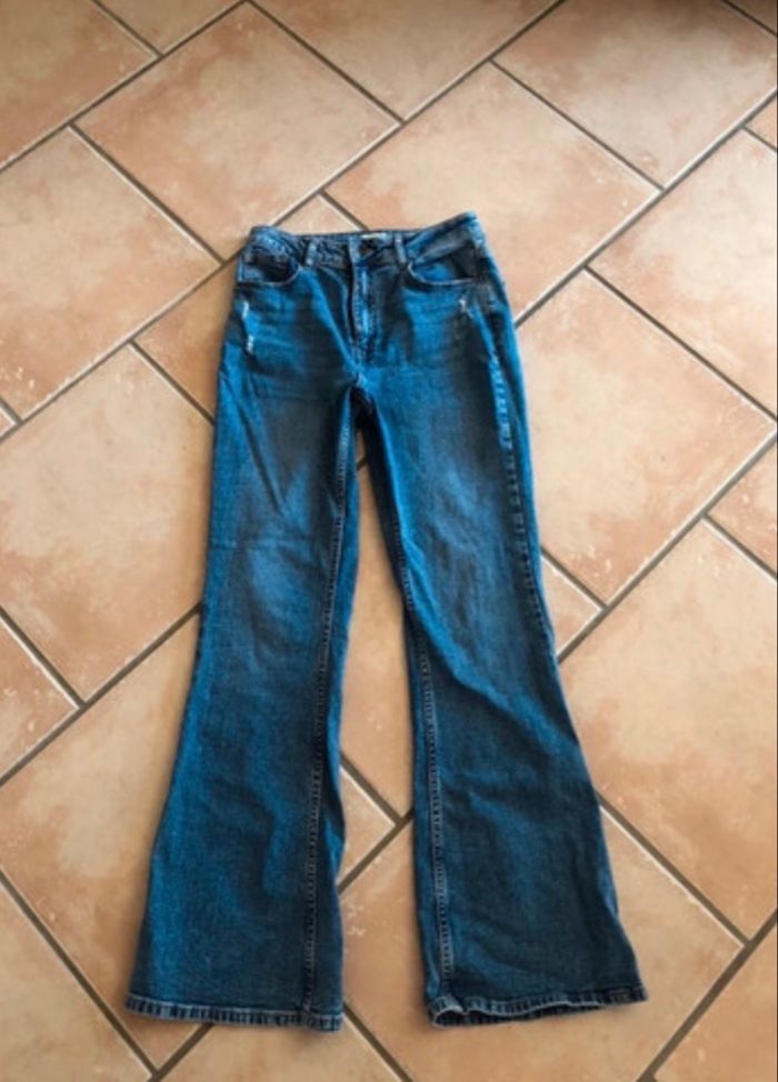 Jean flare bleu - photo numéro 3