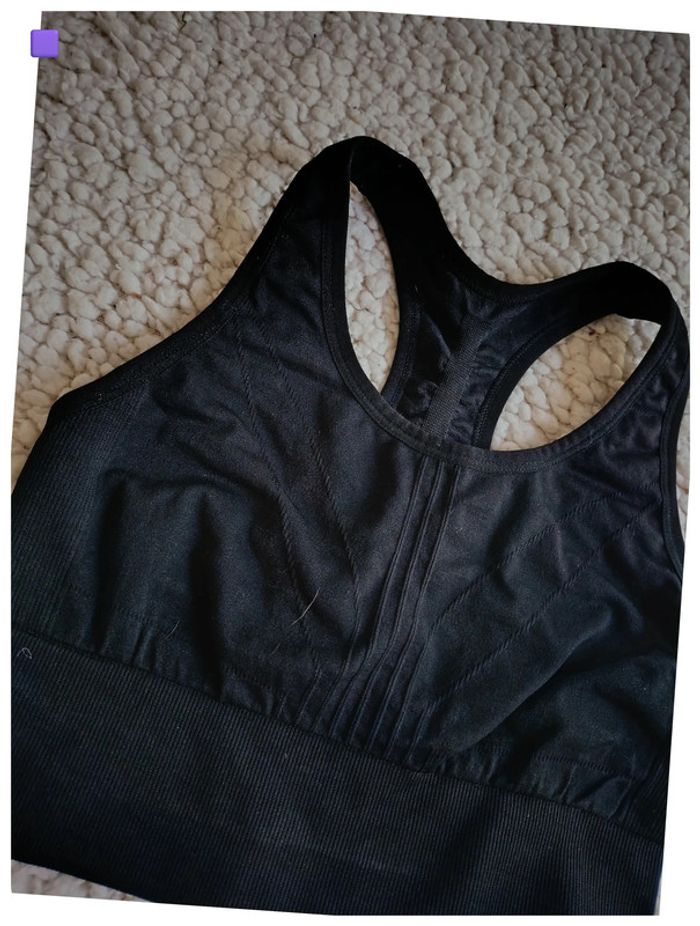 Brassière sport noire – Taille XS - photo numéro 2