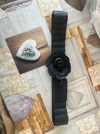 Ceinture fleur noir