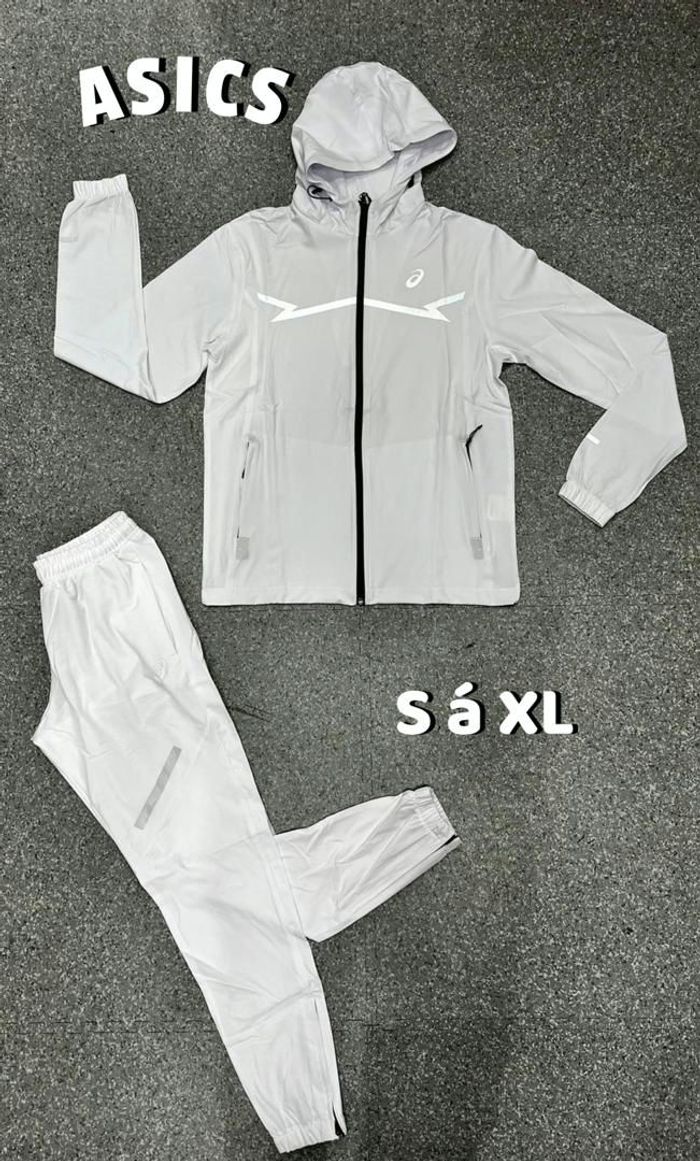 Asics ensemble - photo numéro 2