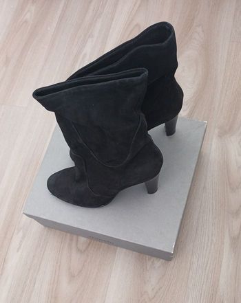 Bottine à talon en daim - 39 - comme neuves