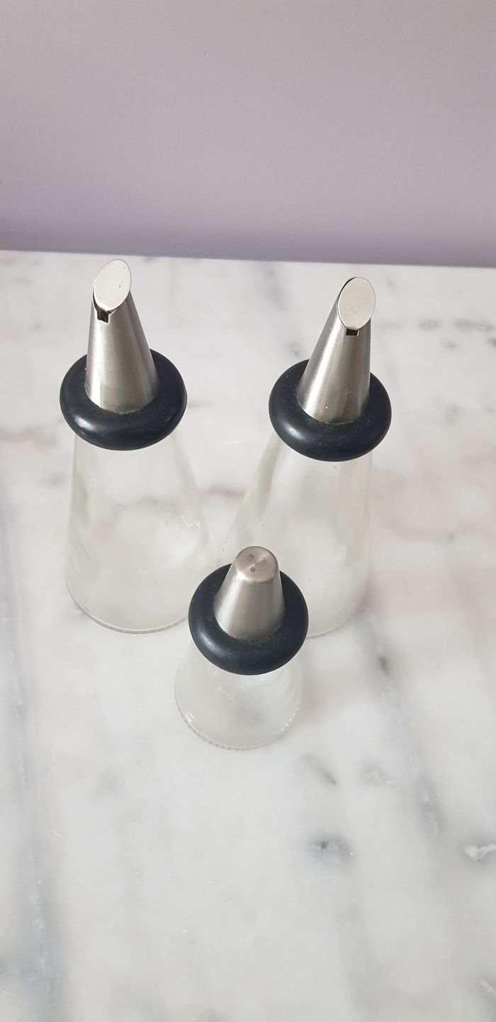 Ensemble vinaigrier/ huilier et salière - photo numéro 2