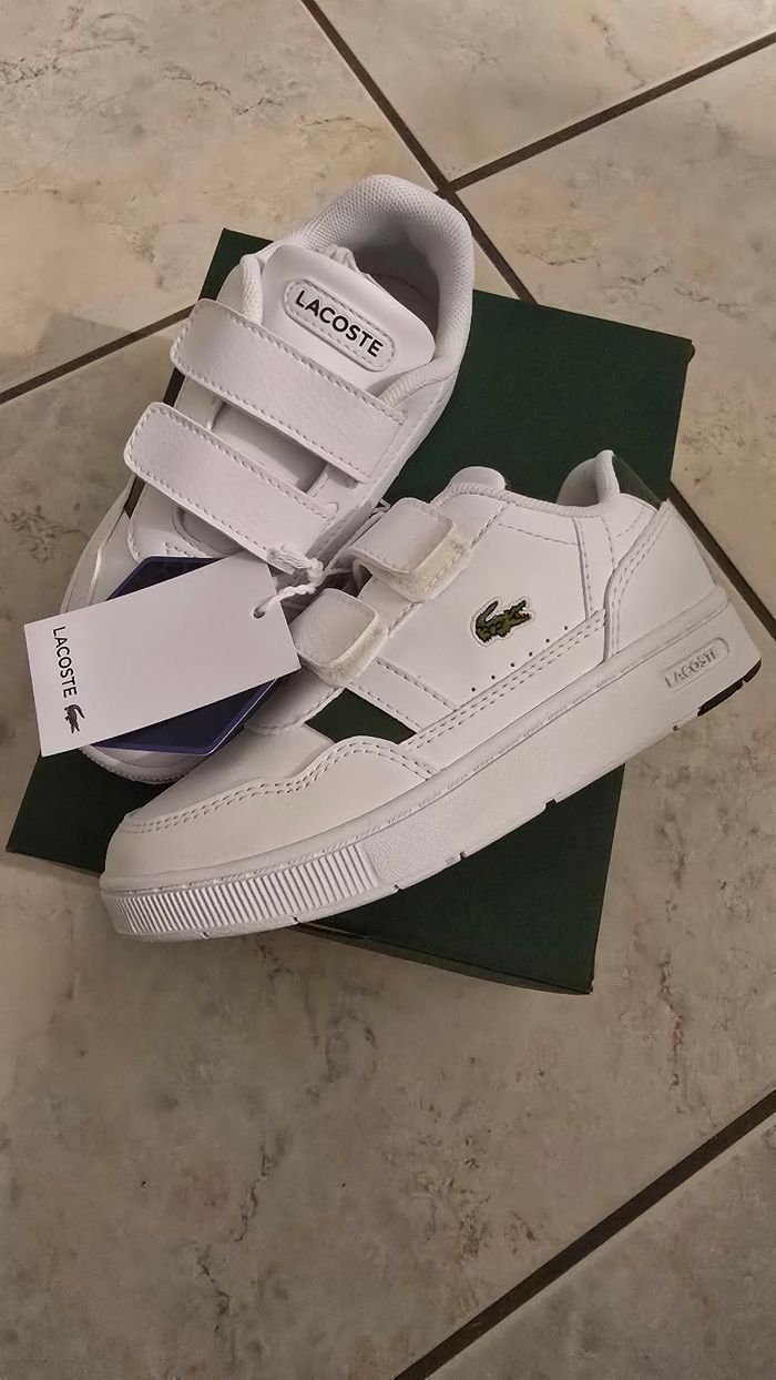 (NEUVES non portées)🏷🤩🥰😍 SUPERBES baskets lacoste pointure 27 garçon 🤩🥰😍