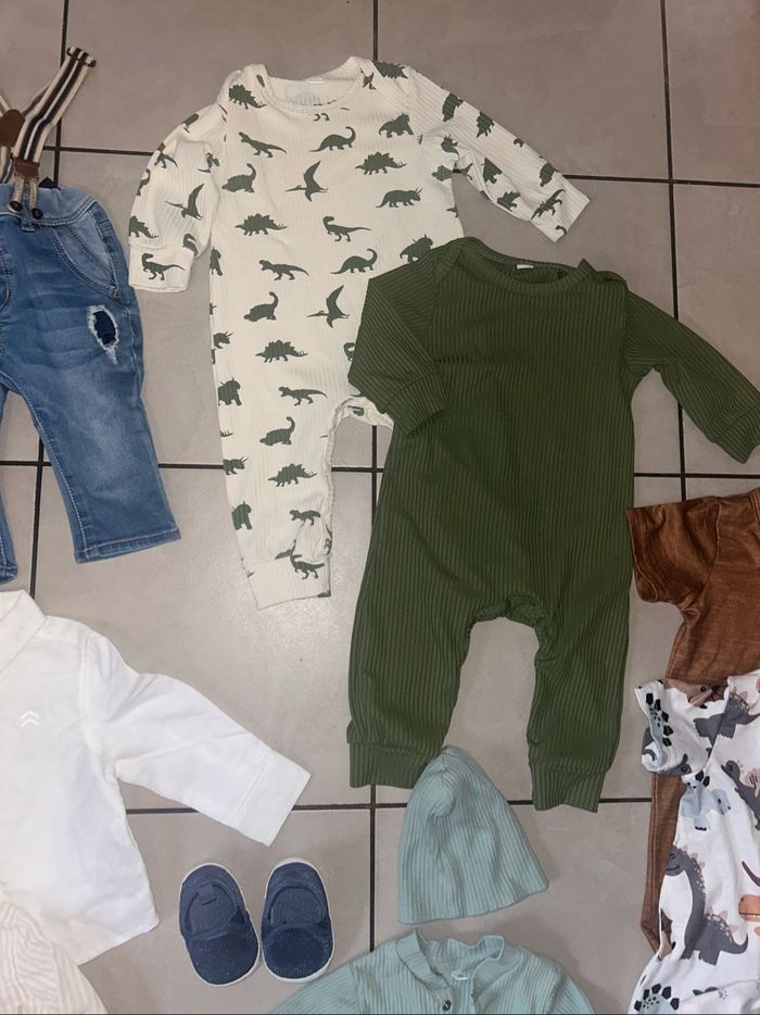 Lot vêtements bébé garçon 3/6 mois - photo numéro 7