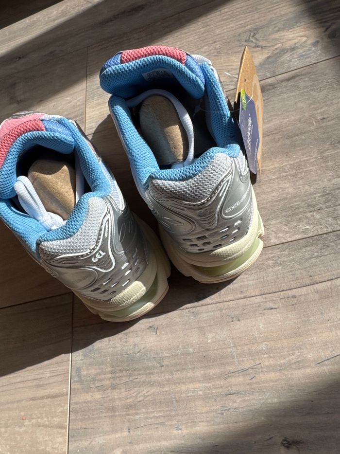 ASICS Gel-NYC (ou Kayano) - NEUVES - photo numéro 4