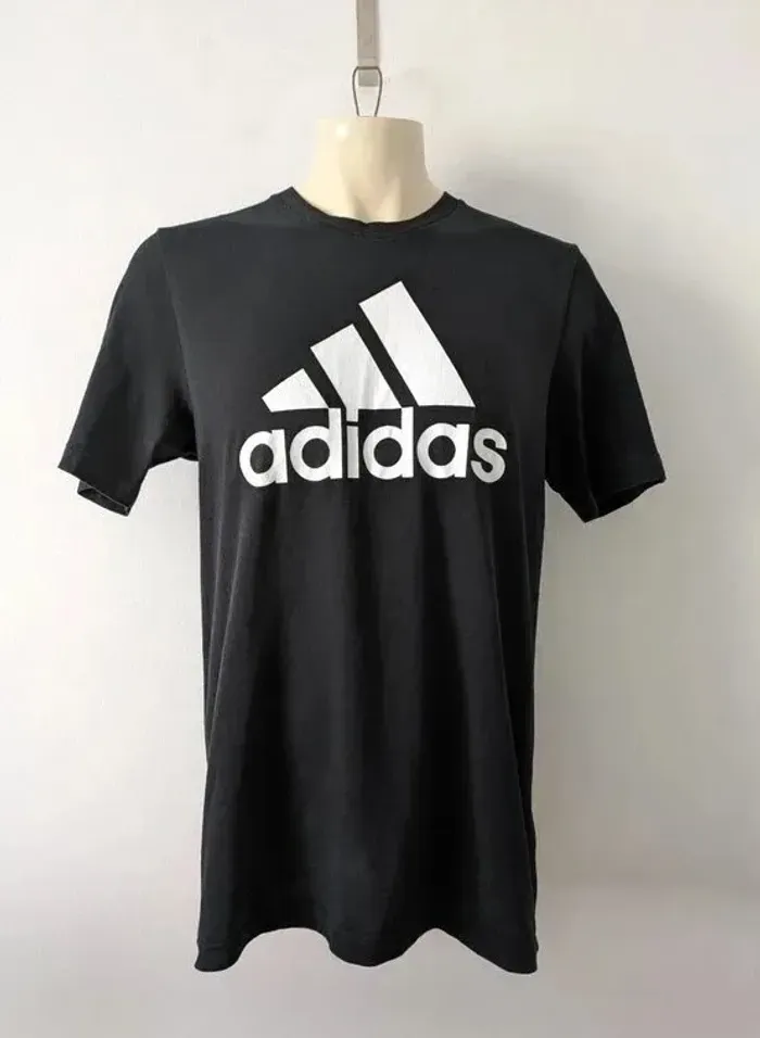 T-shirt Adidas - taille M - photo numéro 1