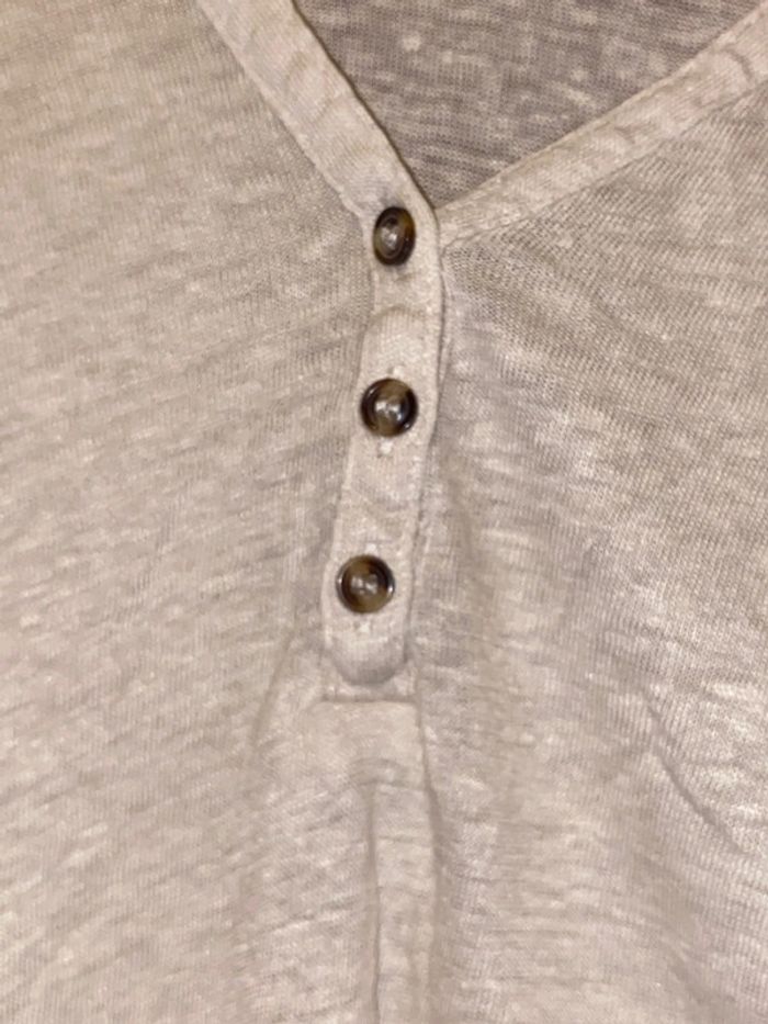 T shirt col V en lin - photo numéro 3