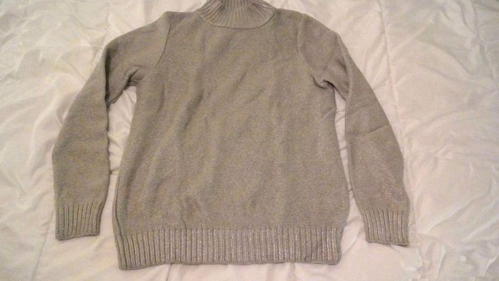 Pull gris a paillette T38 Cache cache