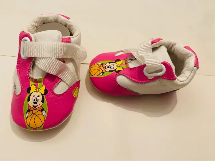 Chaussures bébé fille 19/20 Disney - photo numéro 3
