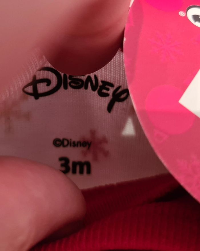 Lot de 2 Bodies Minnie Bébé Disney fille taille 3 mois - photo numéro 7